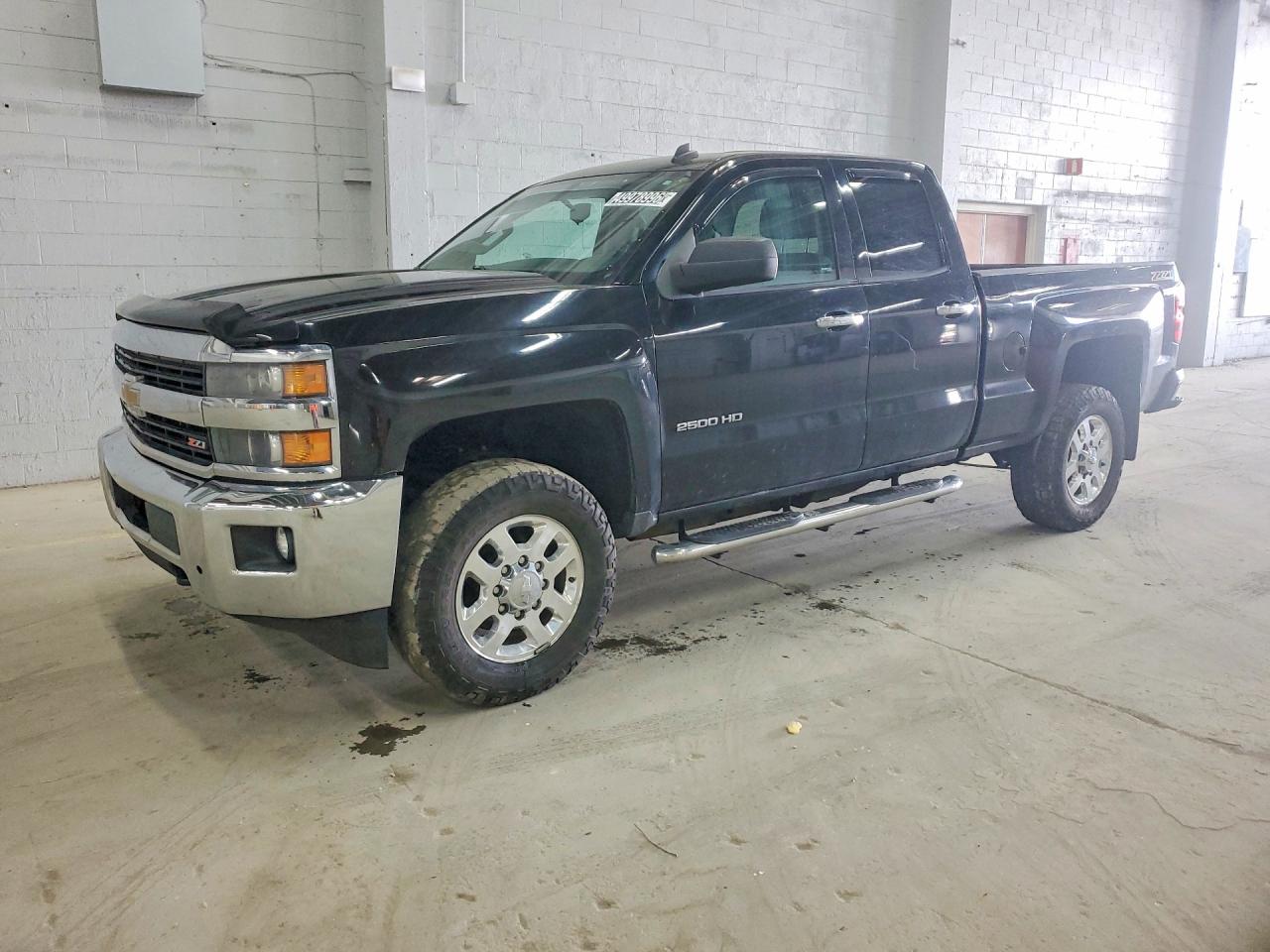 CHEVROLET SILVERADO 2015