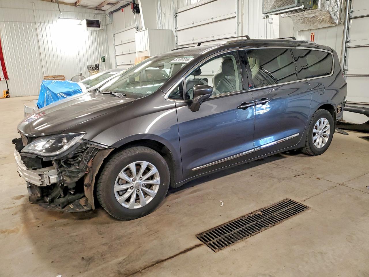 CHRYSLER PACIFICA 2019