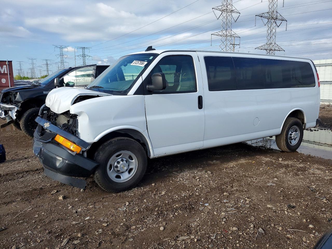 CHEVROLET EXPRESS G3500 2023