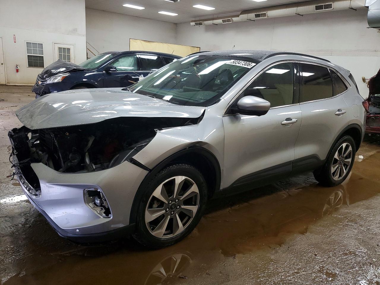 FORD ESCAPE 2023
