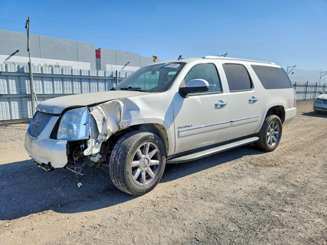 GMC YUKON XL 2013