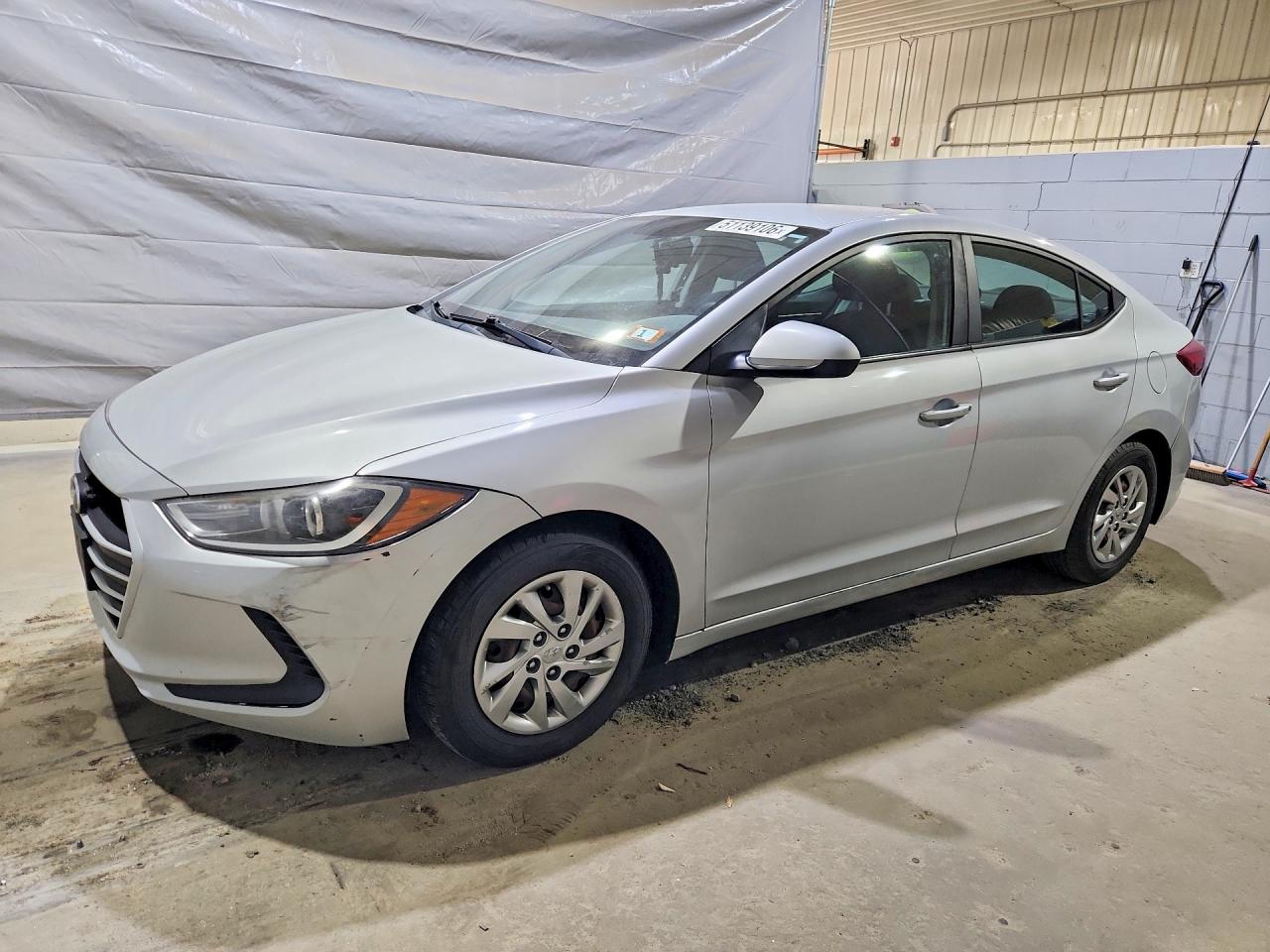 HYUNDAI ELANTRA 2018