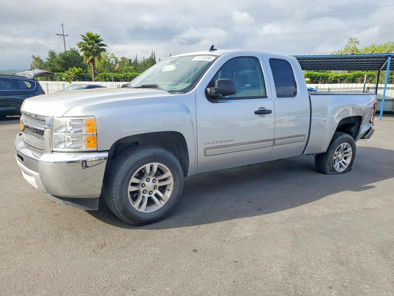 CHEVROLET SILVERADO 2013