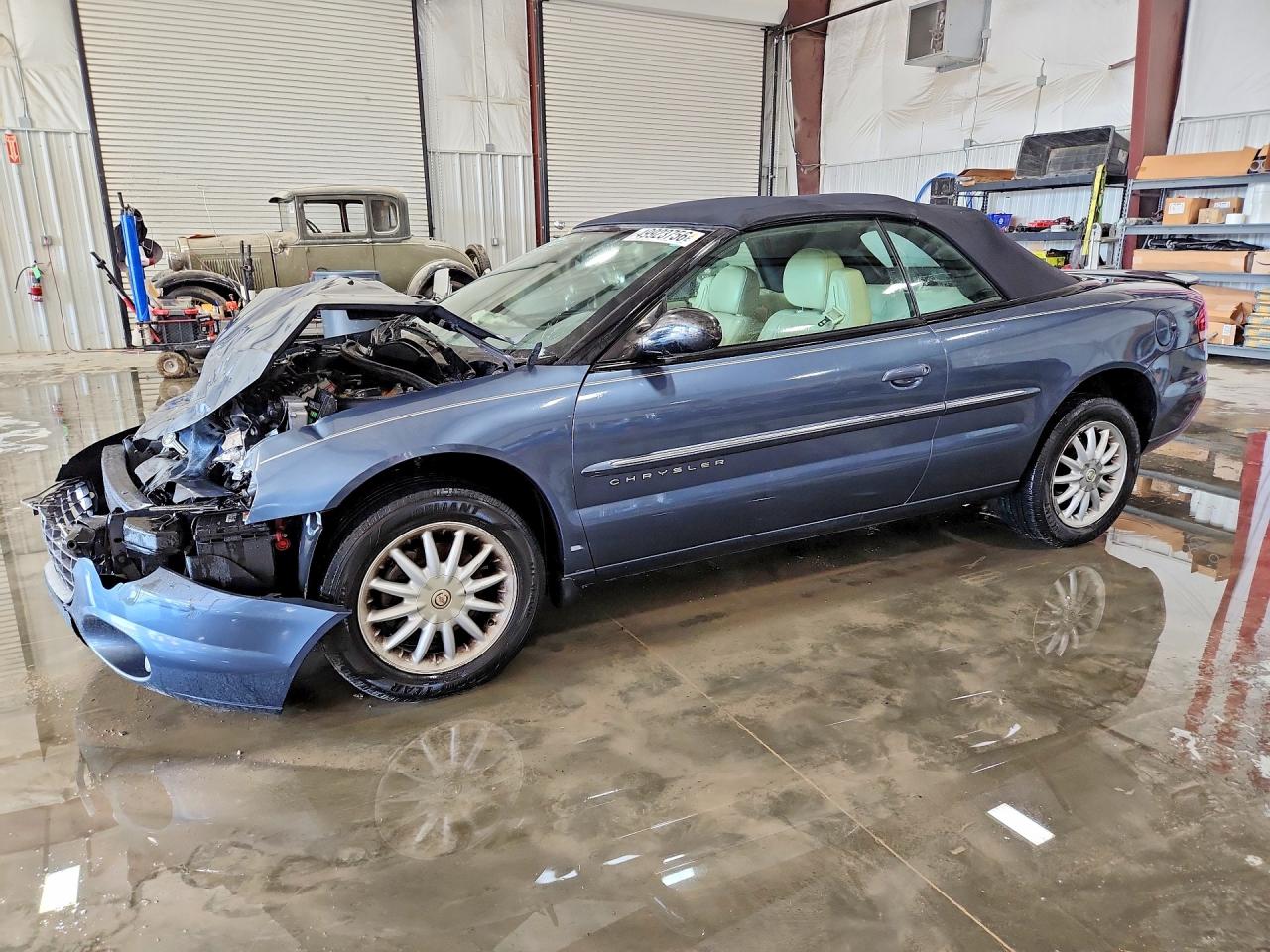CHRYSLER SEBRING 2001