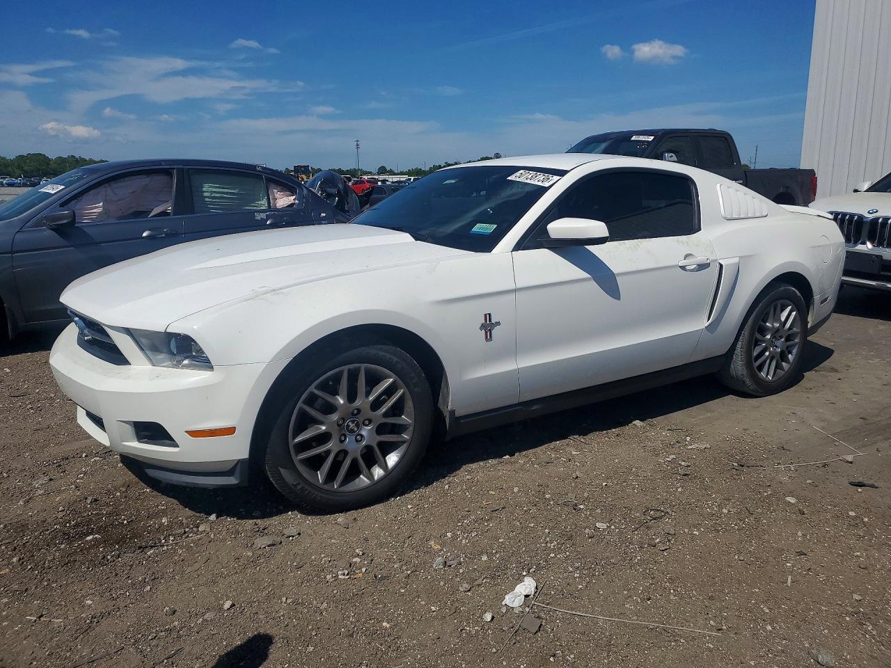 FORD MUSTANG 2012