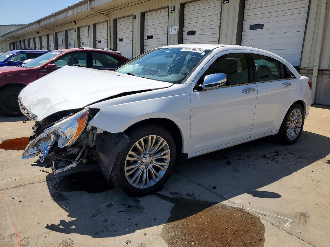 CHRYSLER 200 2012