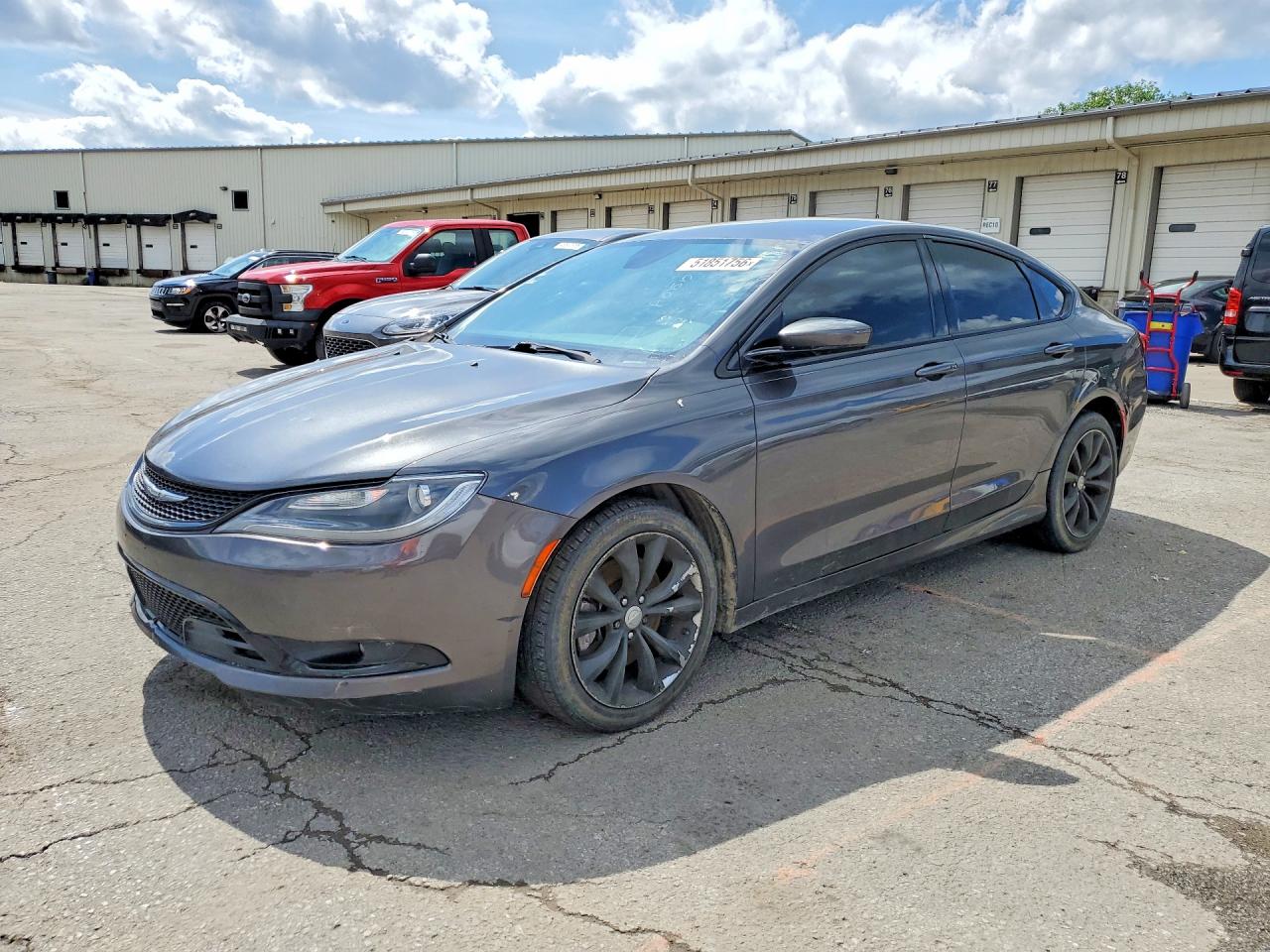 CHRYSLER 200 2015
