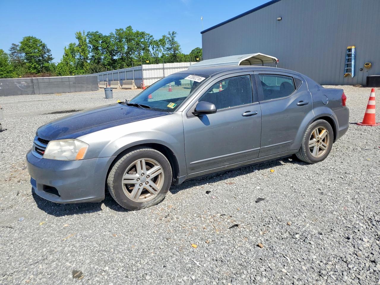 DODGE AVENGER 2013