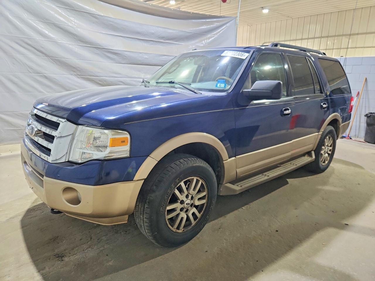 FORD EXPEDITION 2011
