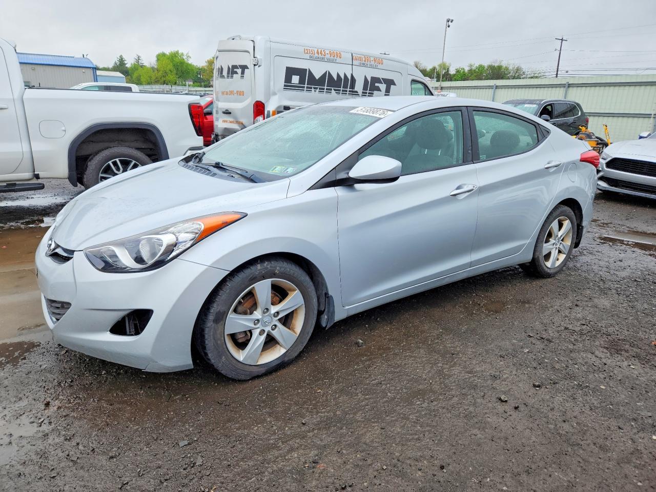 HYUNDAI ELANTRA 2013