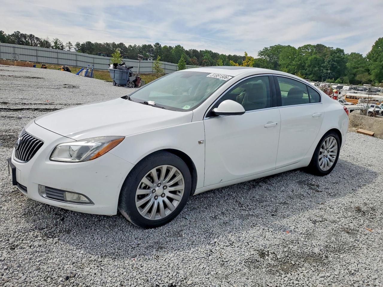 BUICK REGAL 2011