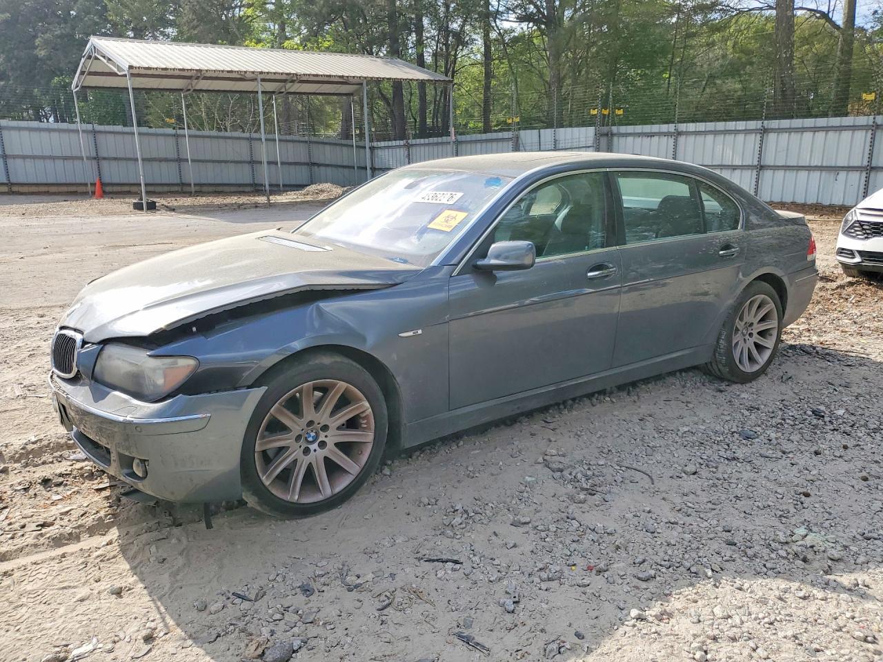 BMW 750 2006