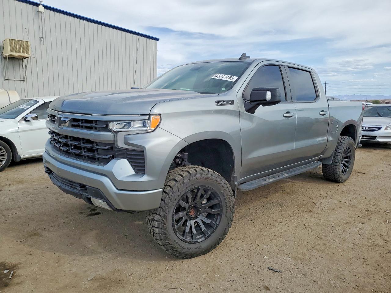 CHEVROLET SILVERADO 2023