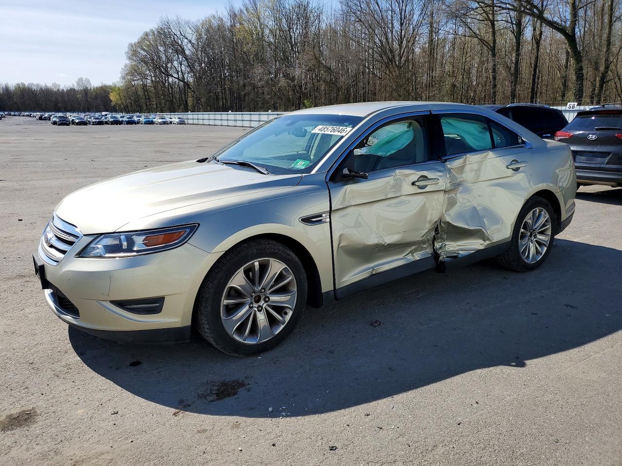 FORD TAURUS 2011