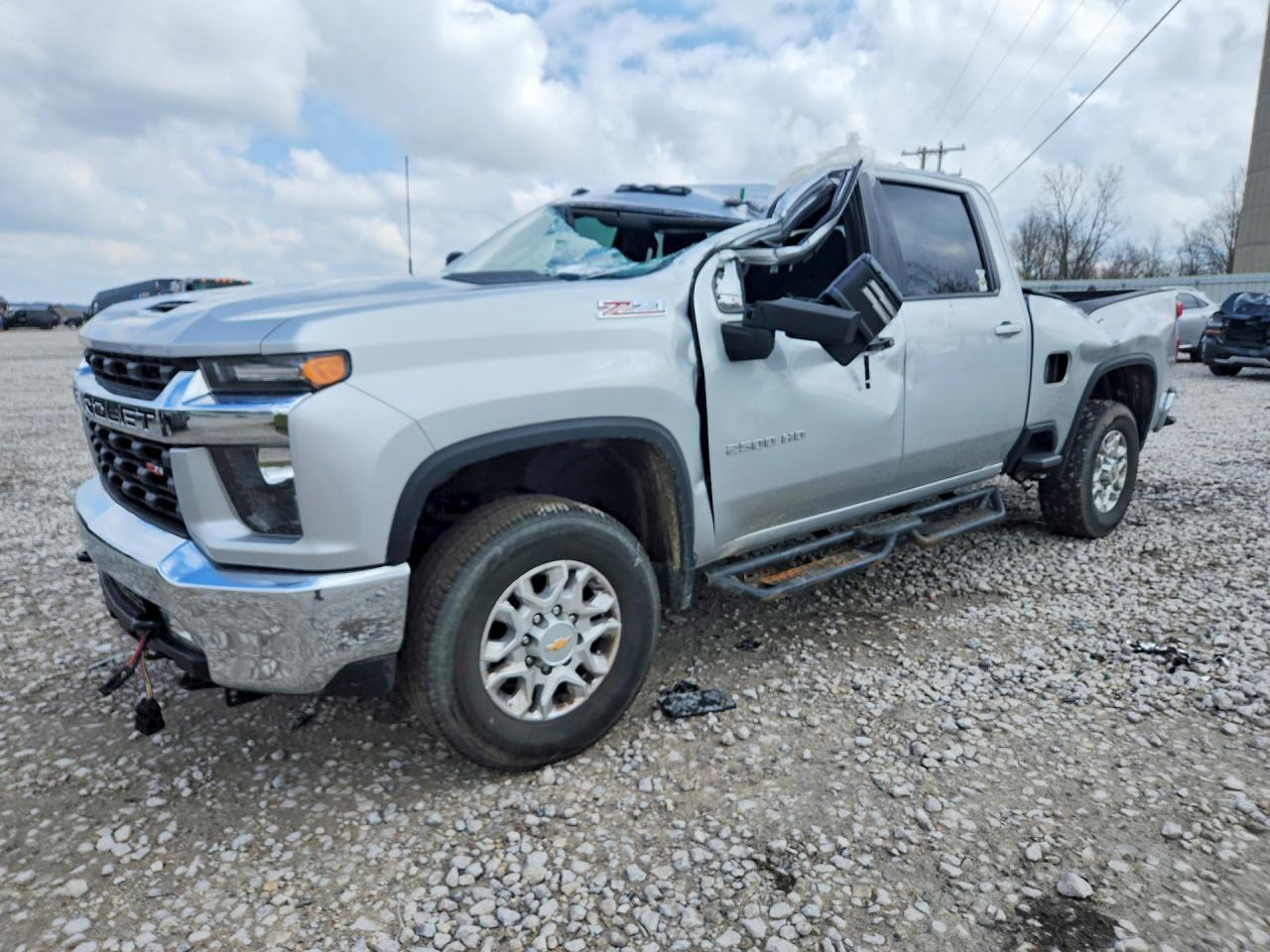 CHEVROLET SILVERADO 2022