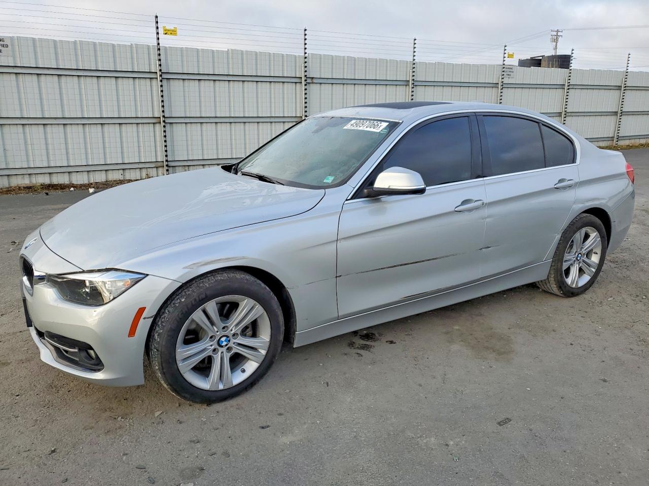 BMW 330 2017