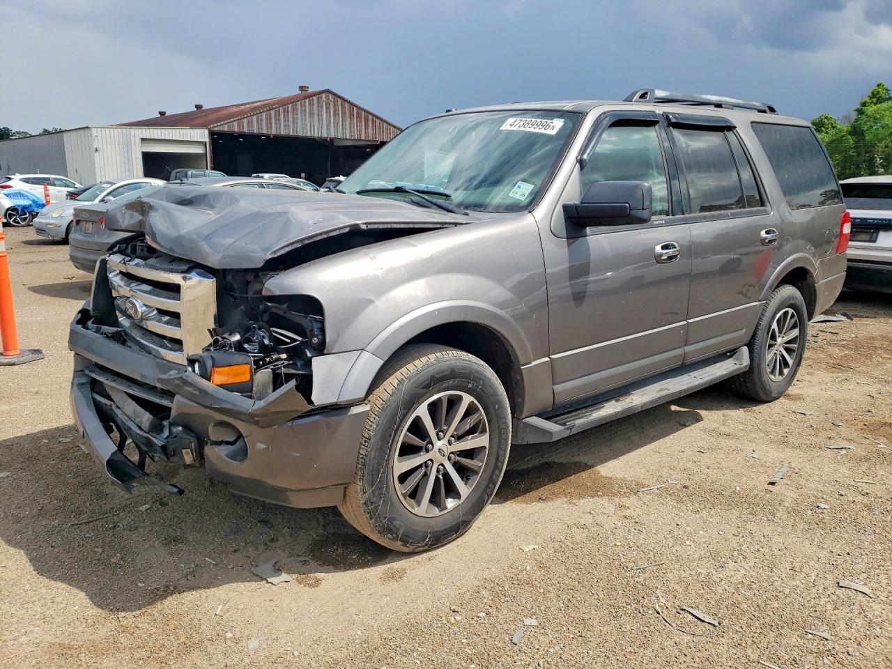 FORD EXPEDITION 2010