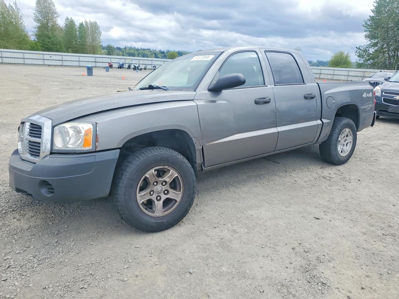 DODGE DAKOTA 2005