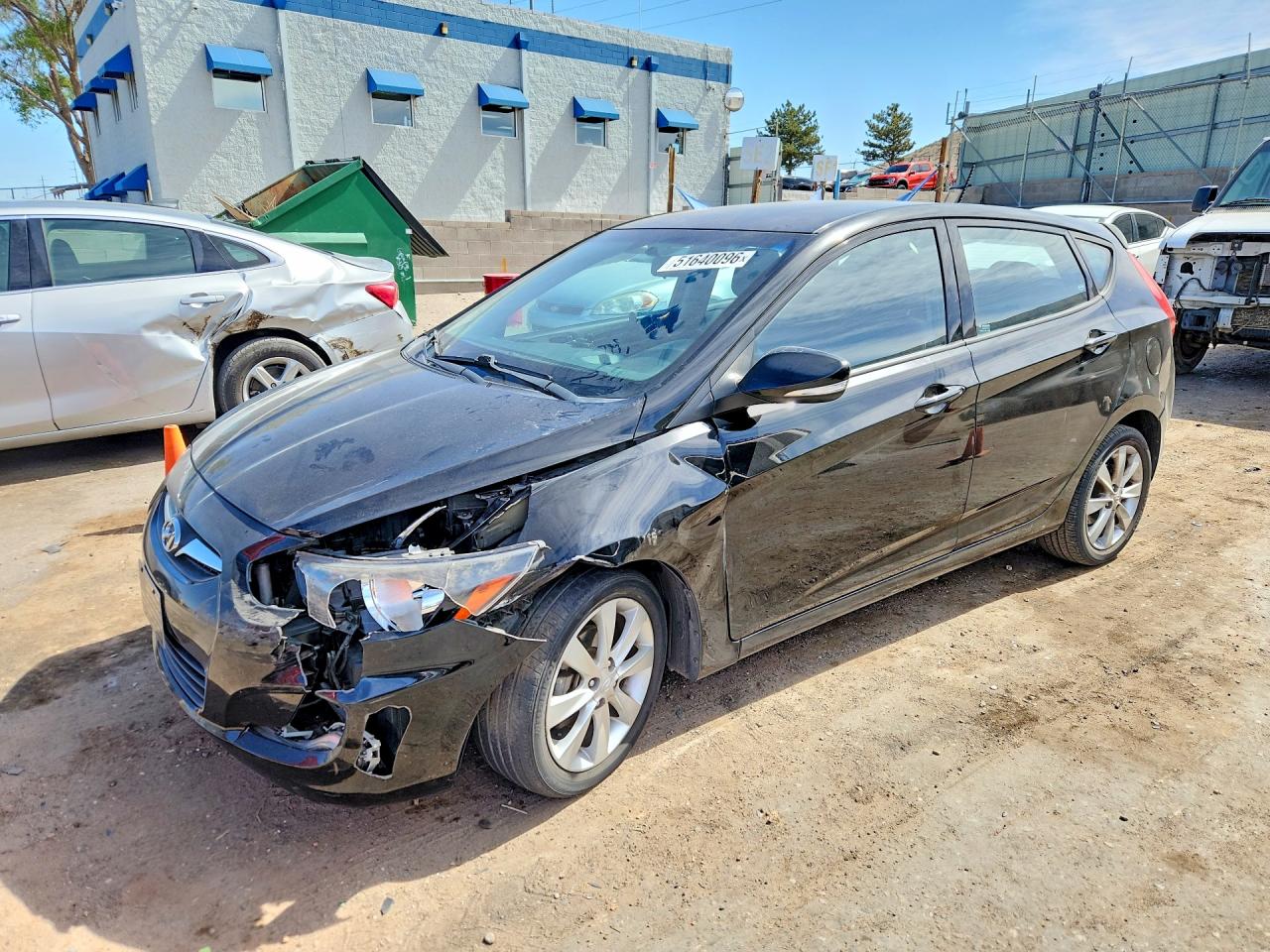 HYUNDAI ACCENT 2012