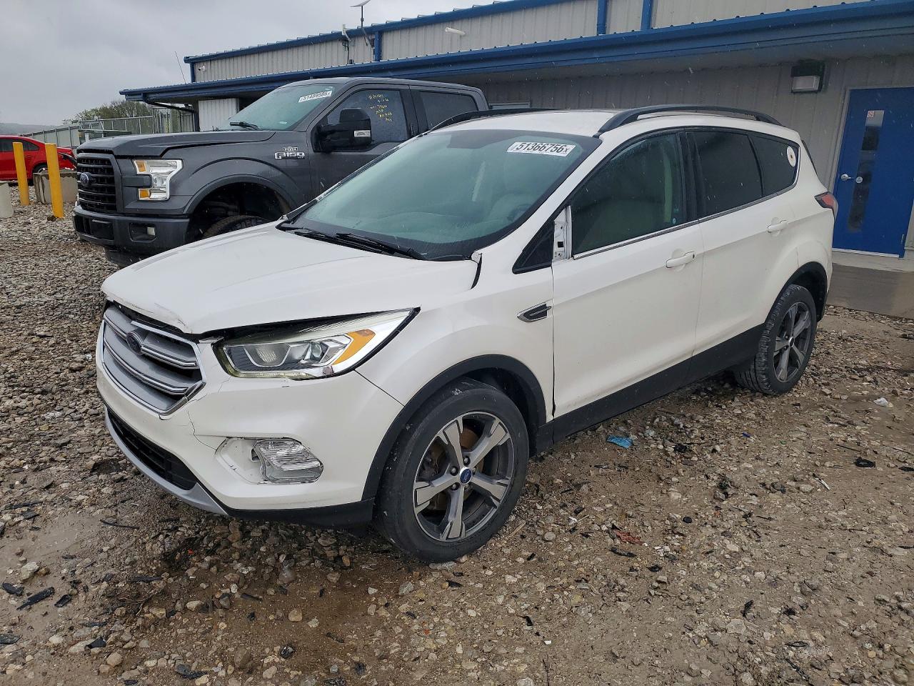 FORD ESCAPE 2017