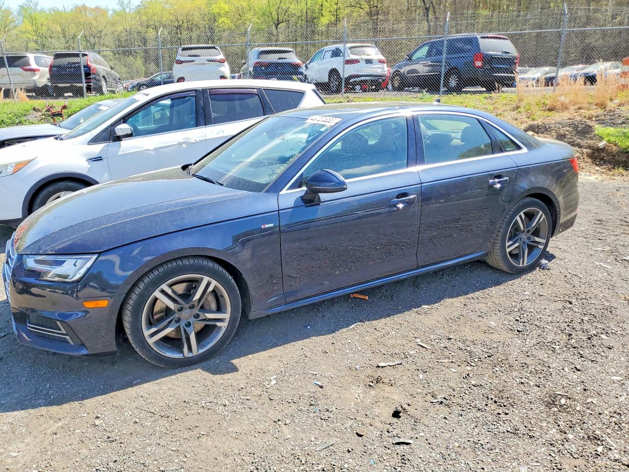 AUDI A4 2017