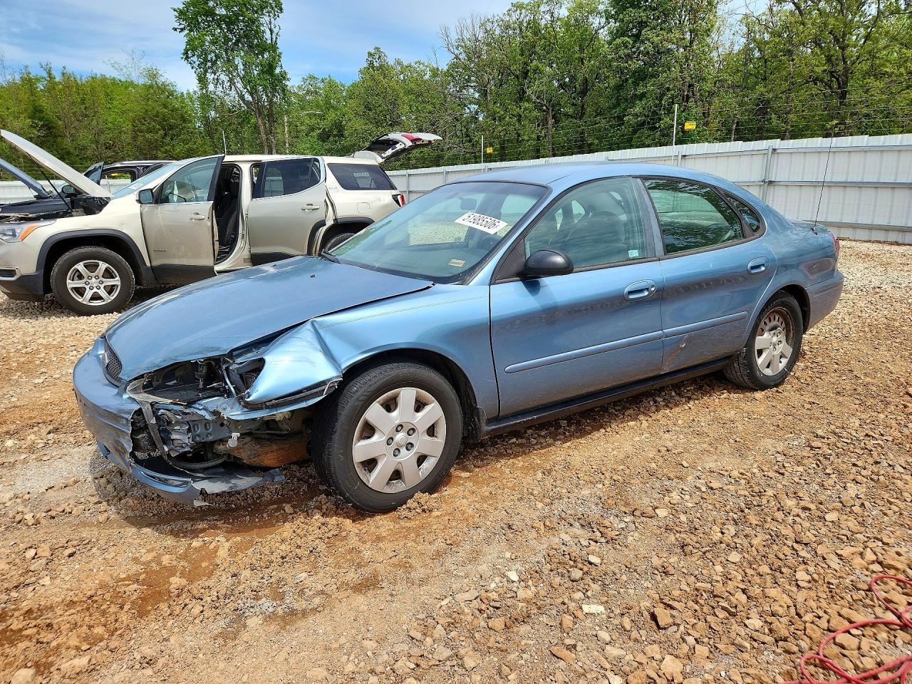 FORD TAURUS 2005