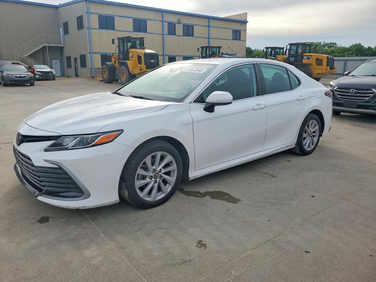 TOYOTA CAMRY 2022