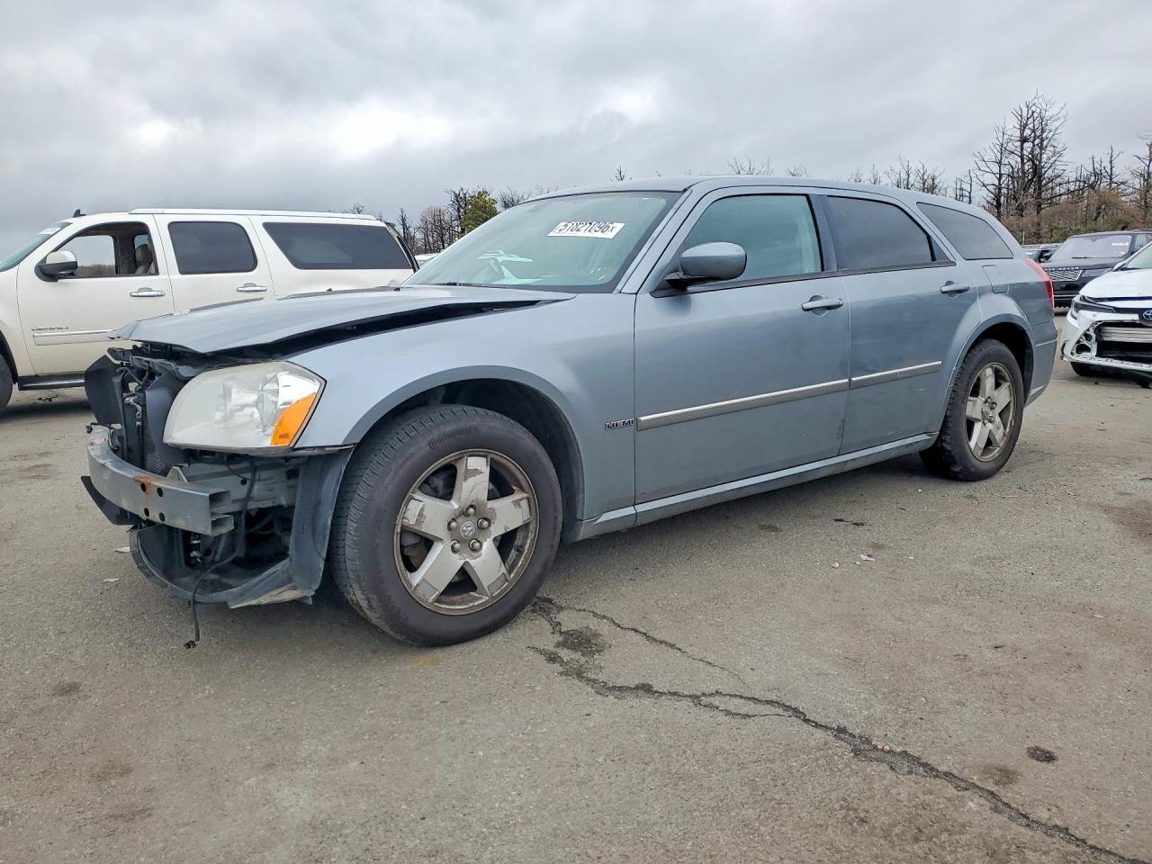 DODGE MAGNUM 2006