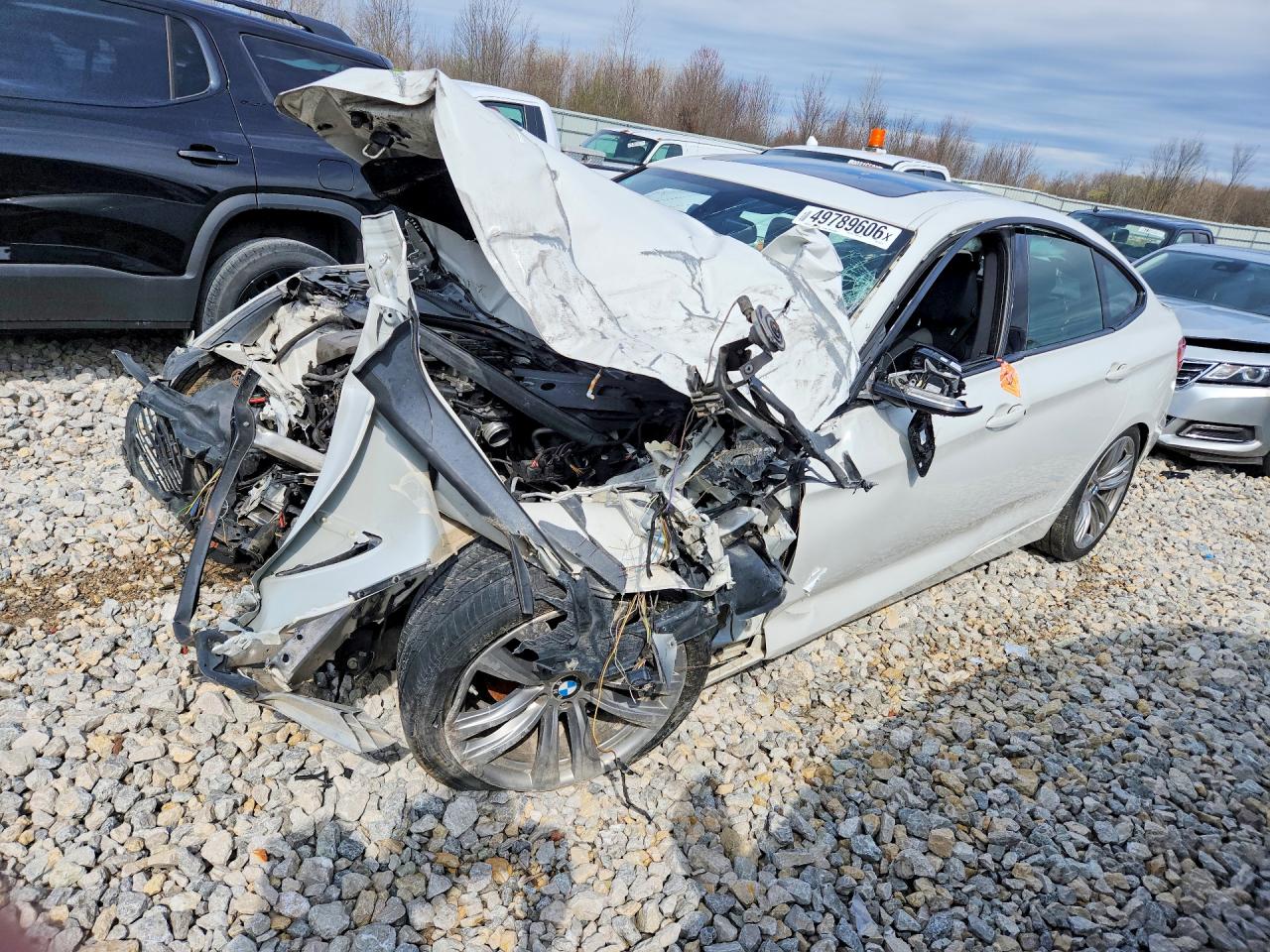 BMW 328 2016