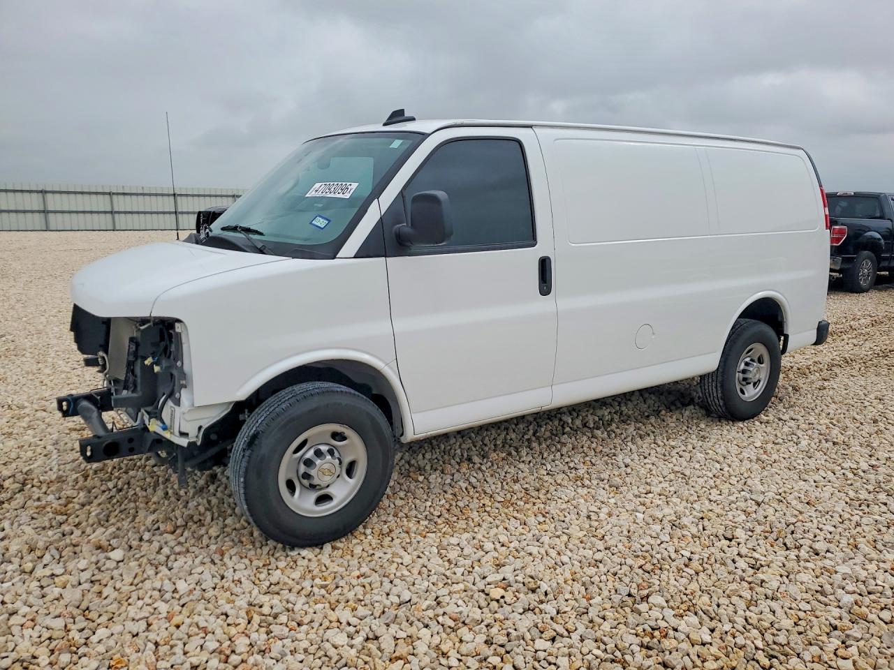 CHEVROLET EXPRESS G2500 2024
