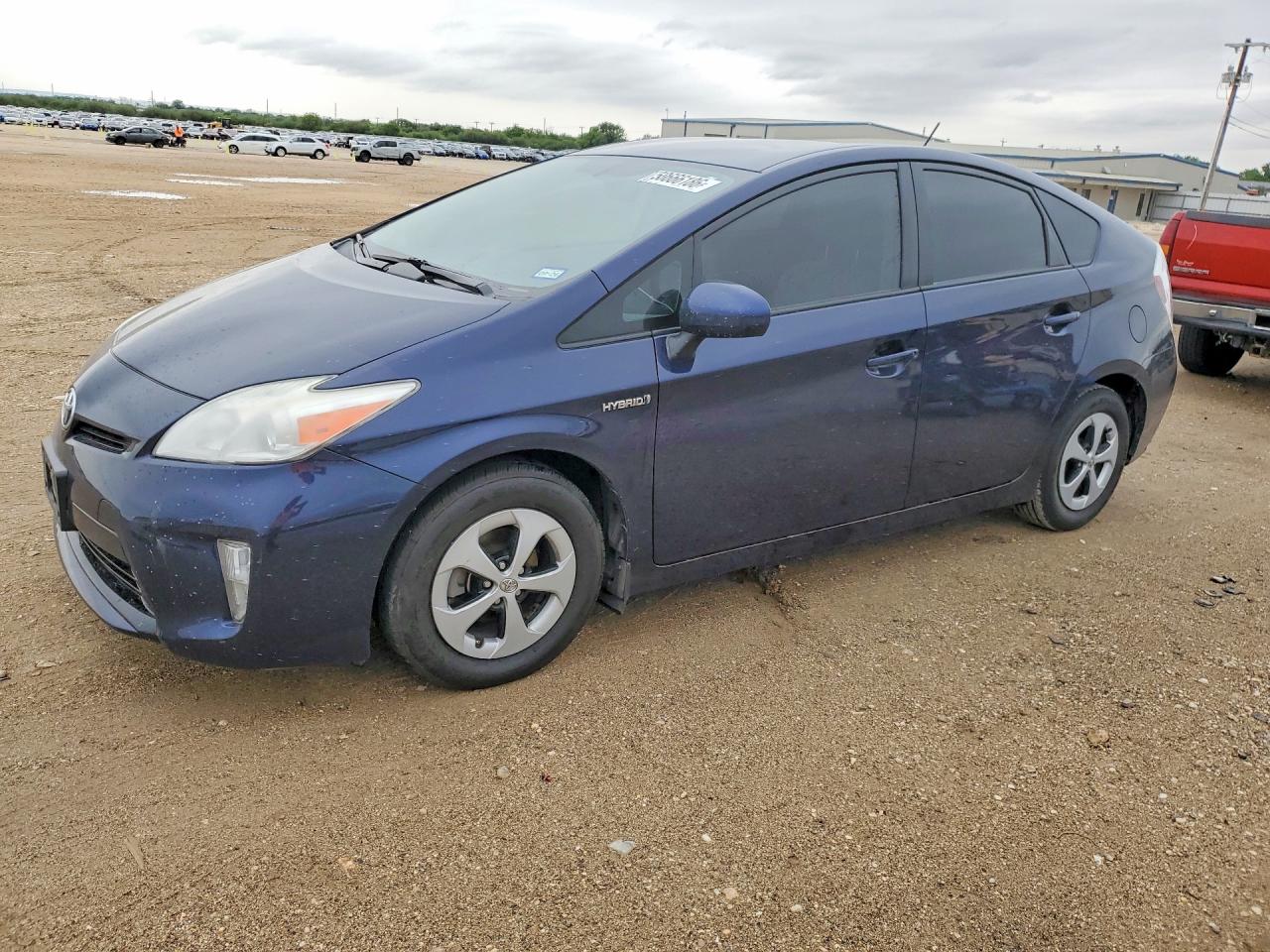 TOYOTA PRIUS 2013