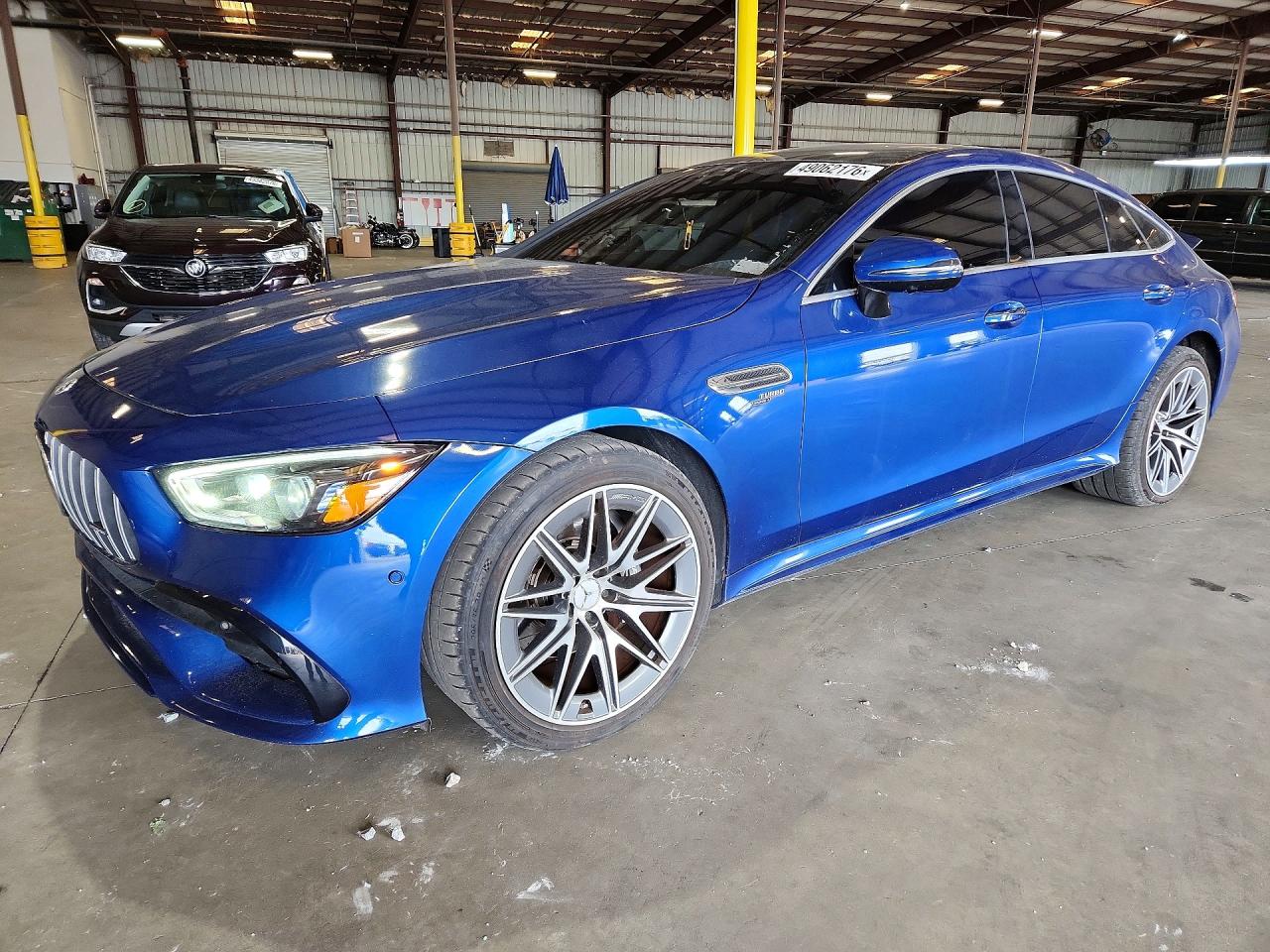 MERCEDES-BENZ AMG GT 2022