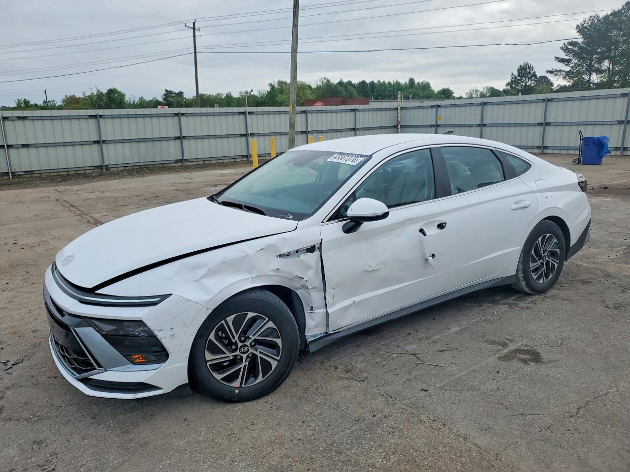 HYUNDAI SONATA HYBRID 2026