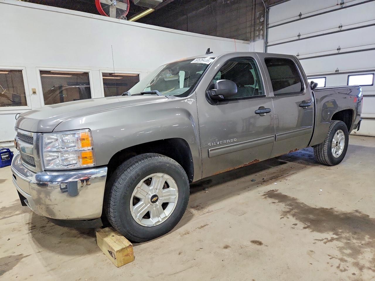CHEVROLET SILVERADO 2013