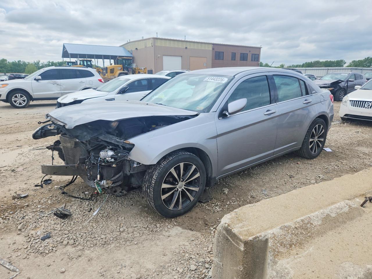 CHRYSLER 200 2013