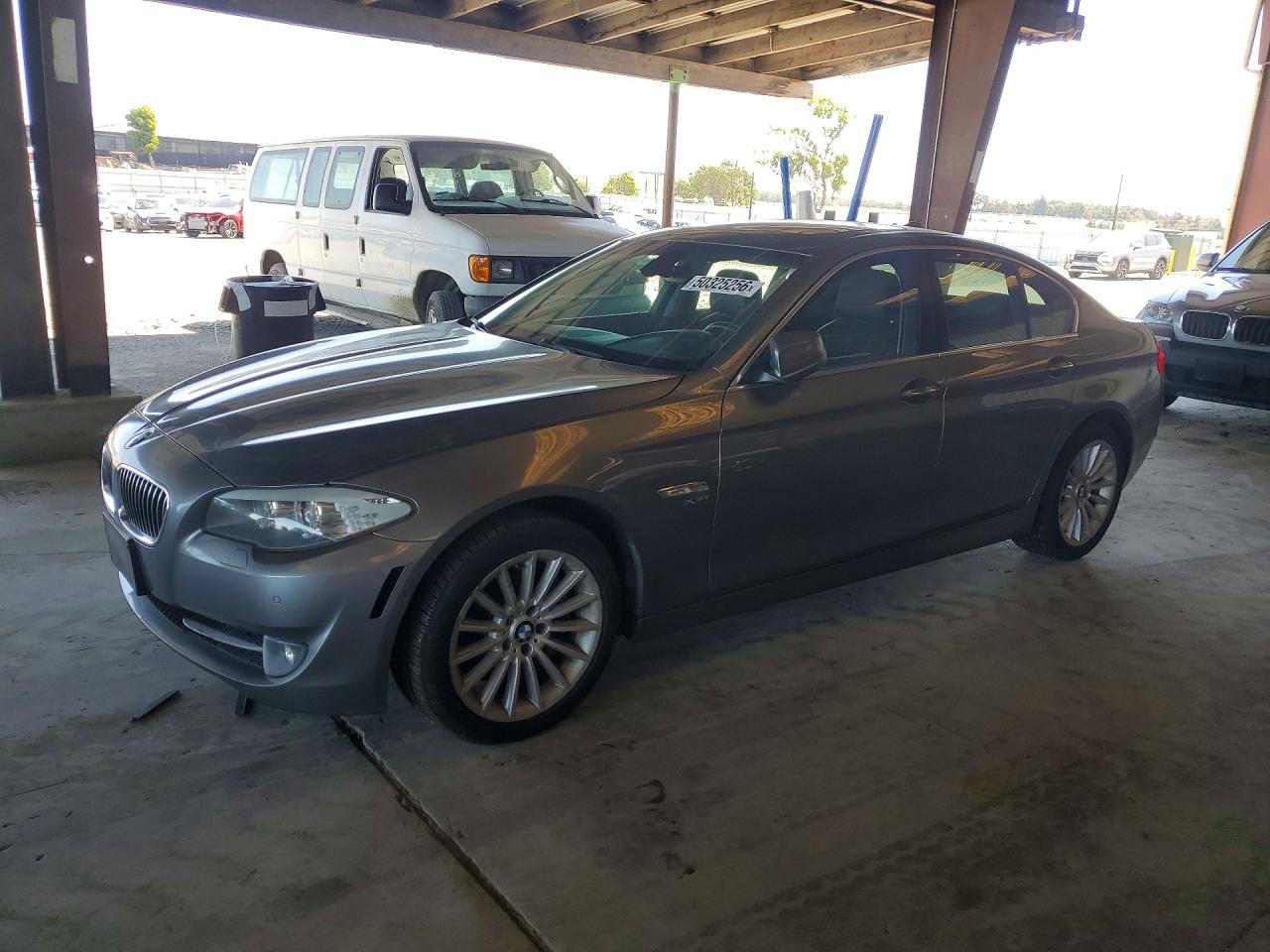 BMW 535 2011