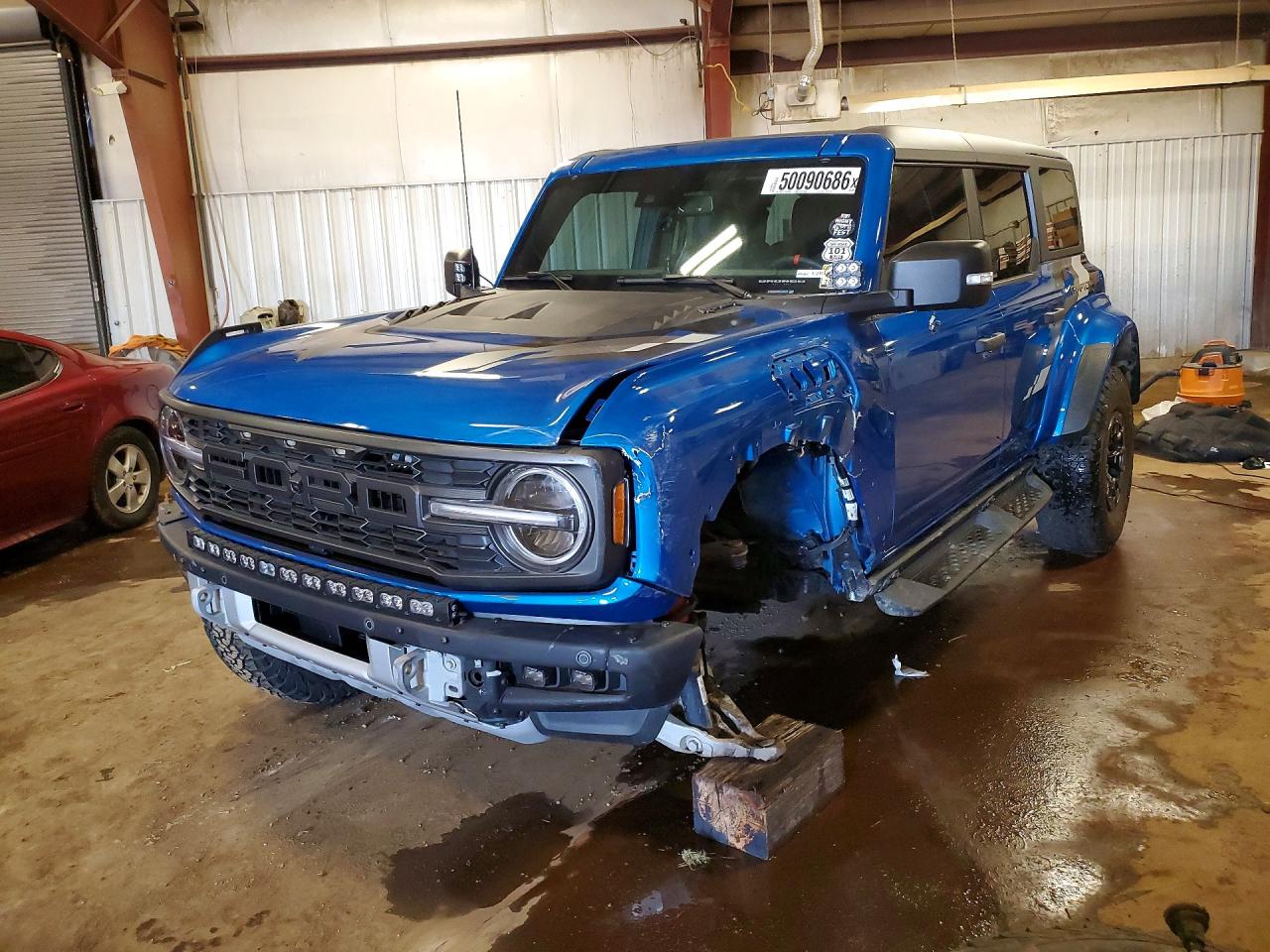 FORD BRONCO 2024