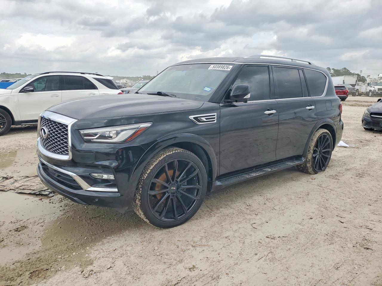 INFINITI QX80 2022