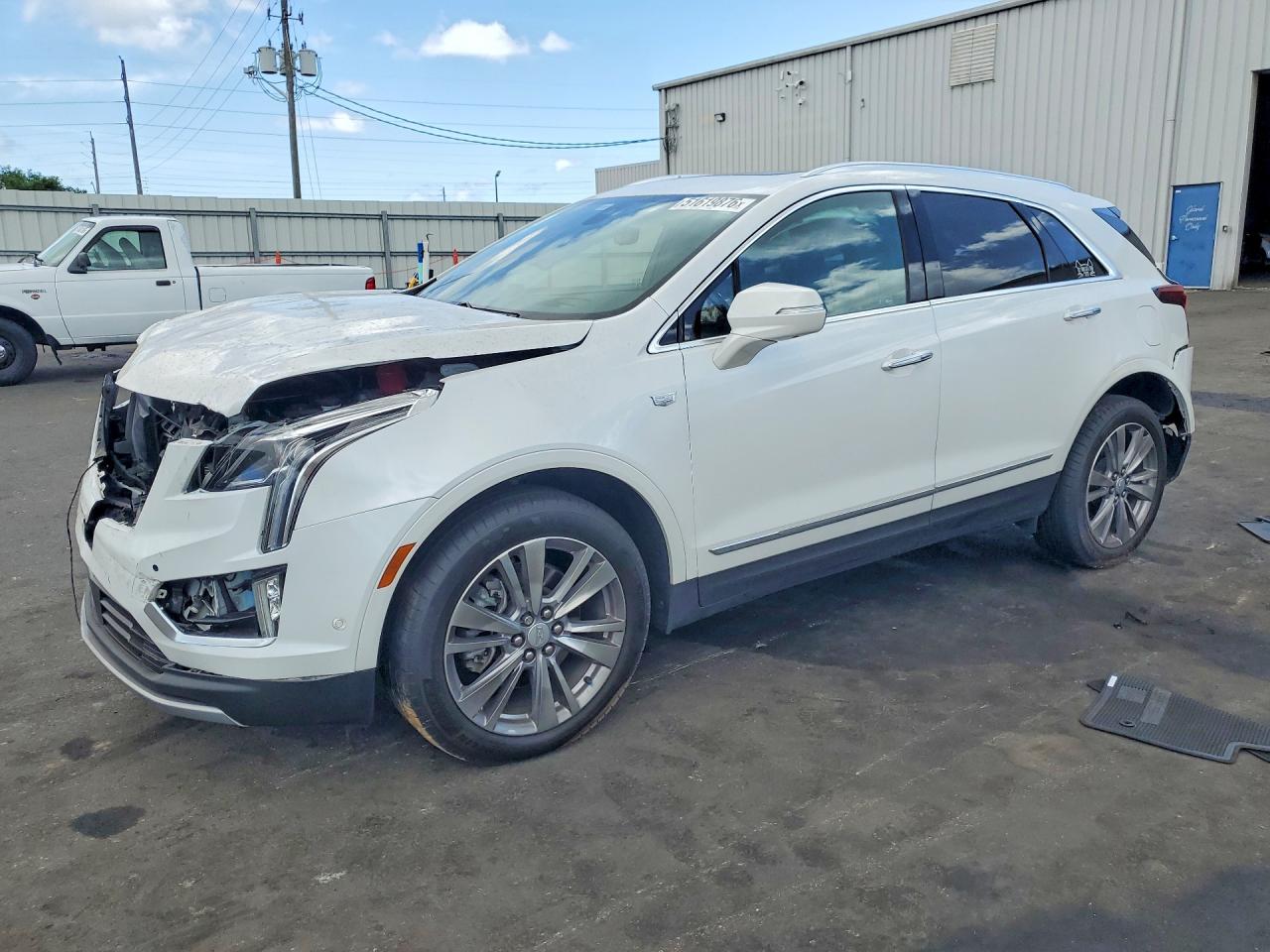 CADILLAC XT5 2024