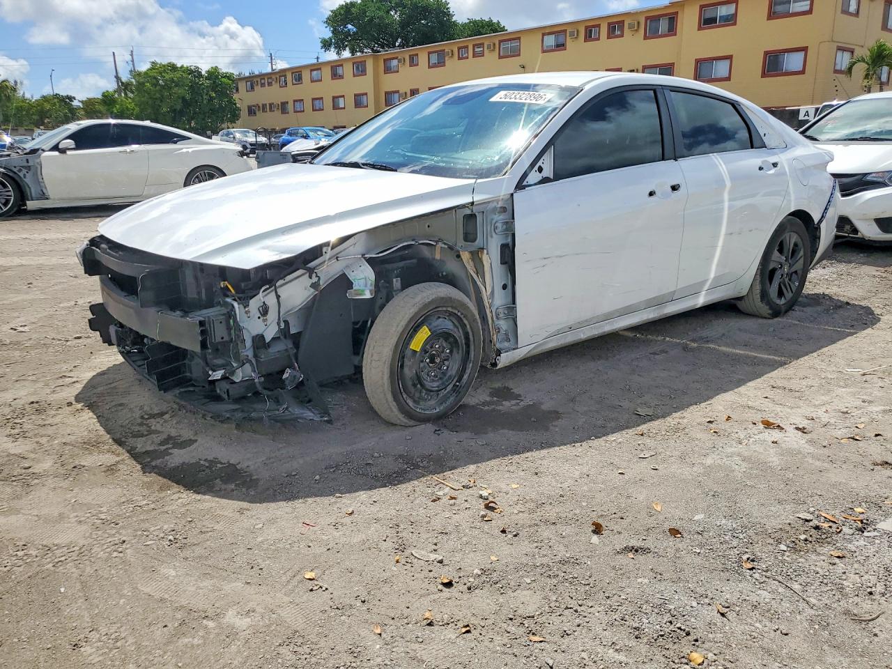 HYUNDAI ELANTRA 2022