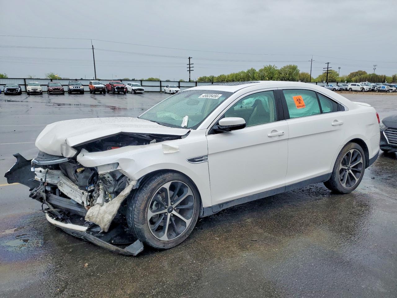 FORD TAURUS 2014