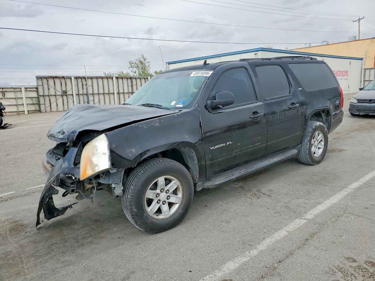 GMC YUKON XL 2013