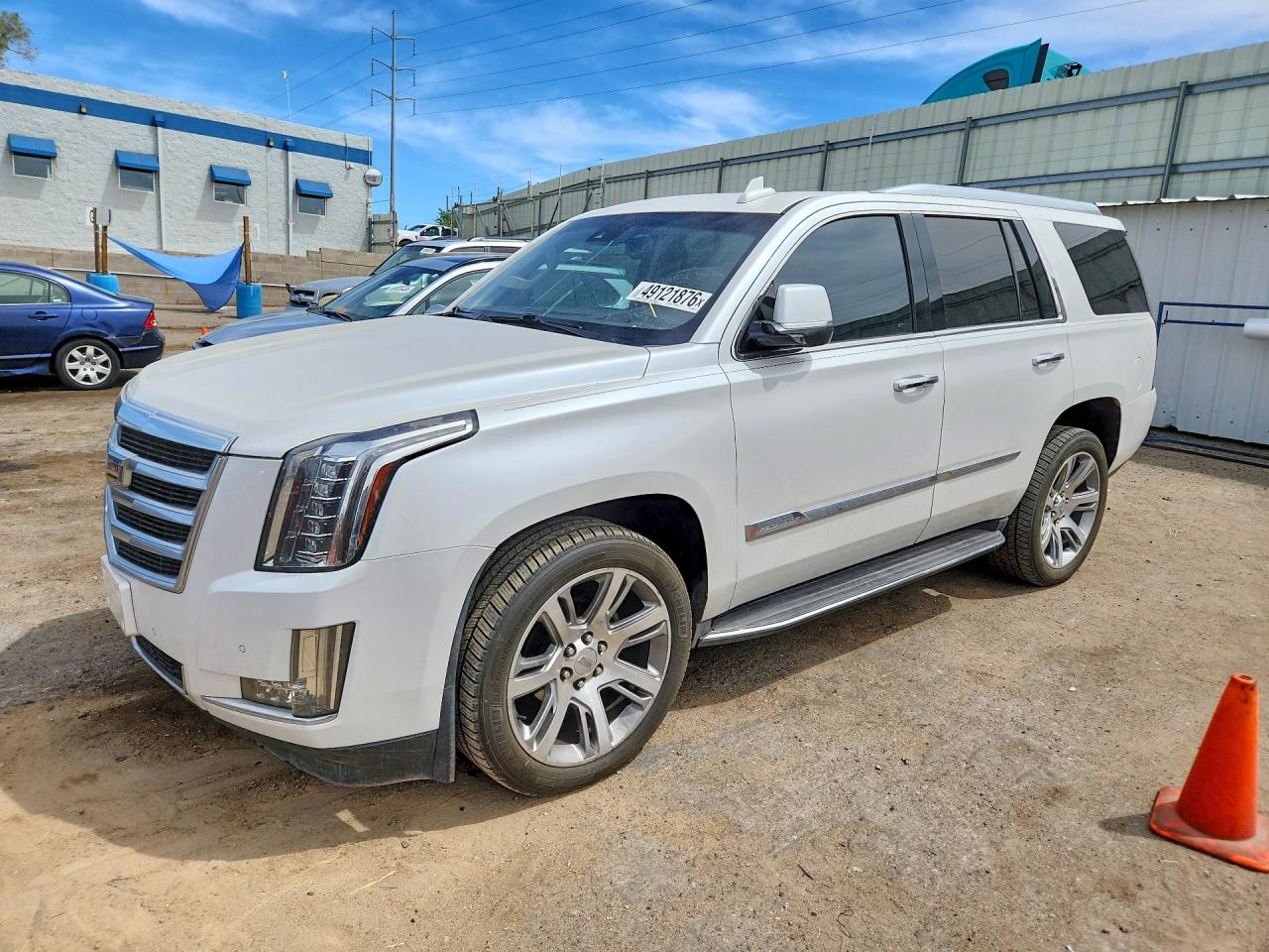 CADILLAC ESCALADE 2016