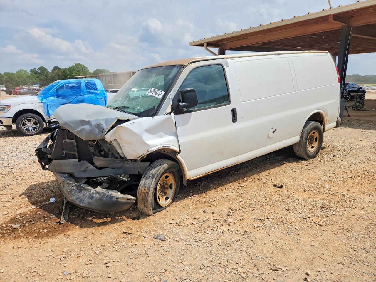CHEVROLET EXPRESS G2500 2010