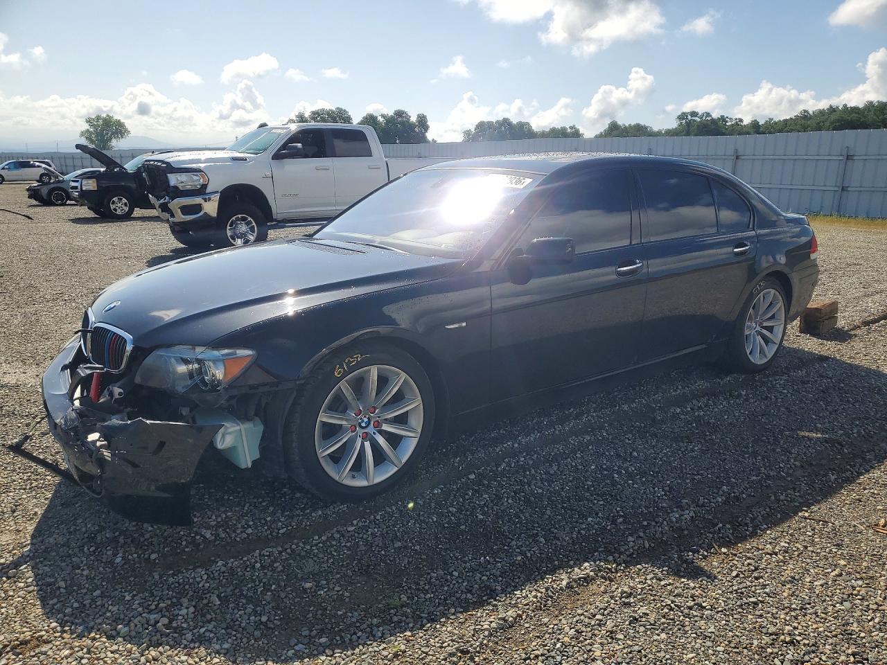 BMW 750 2007