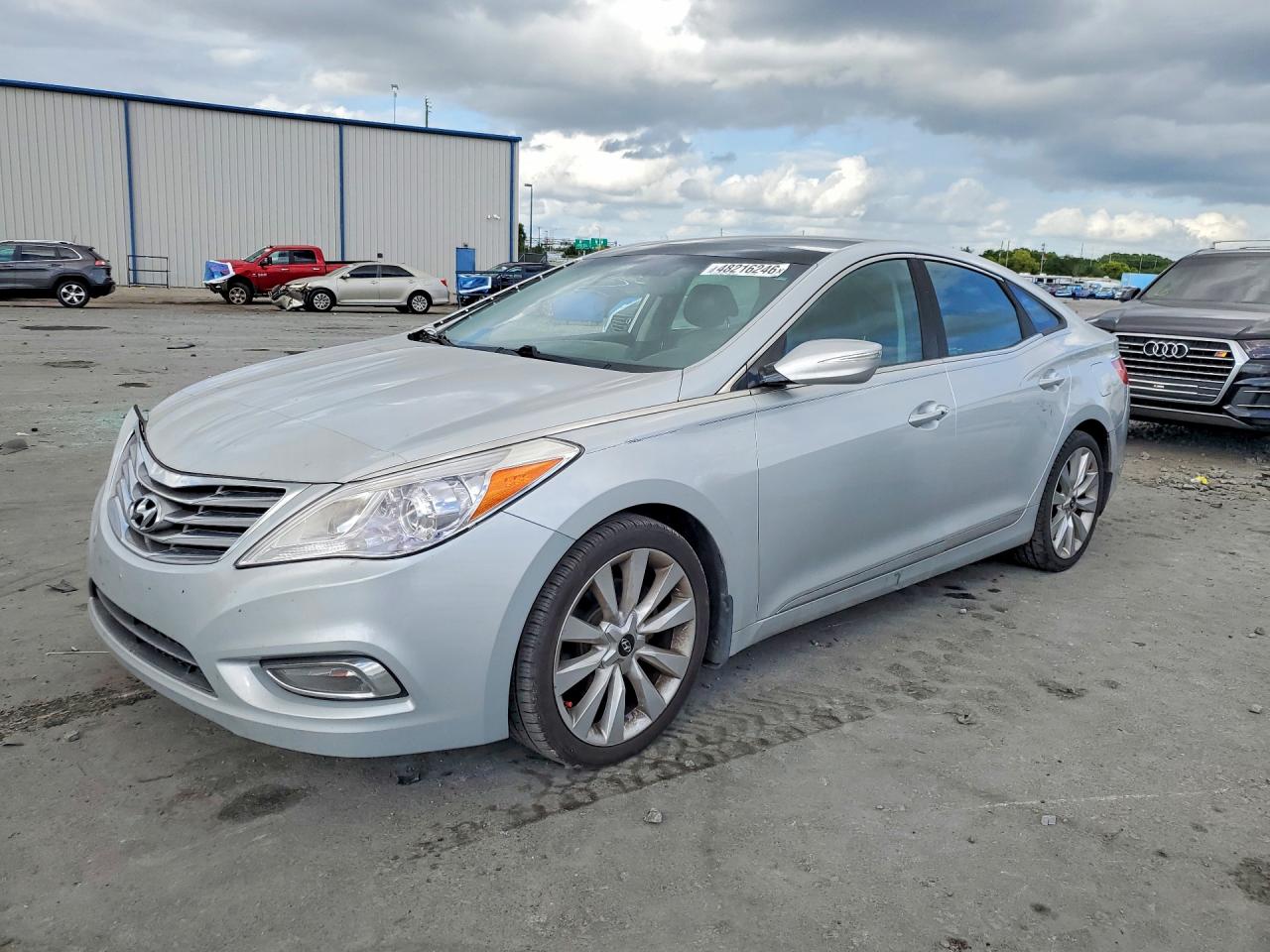 HYUNDAI AZERA 2014