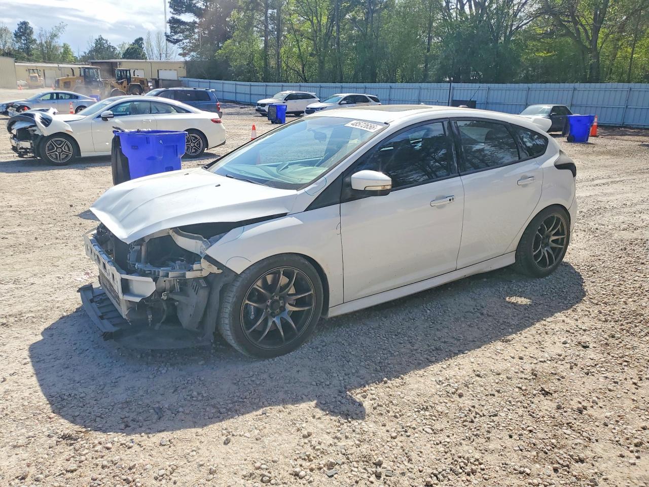 FORD FOCUS 2015