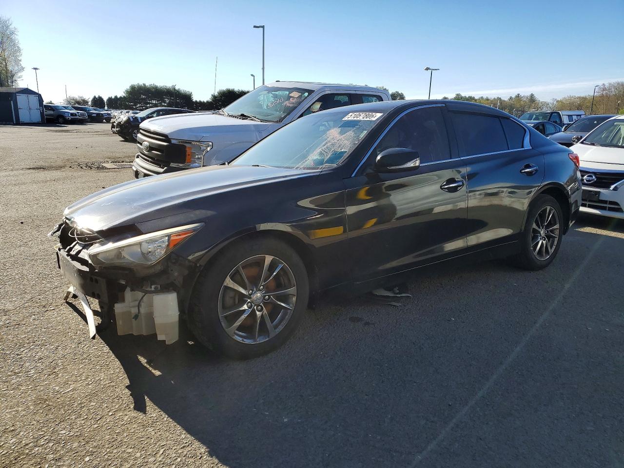 INFINITI Q50 2015