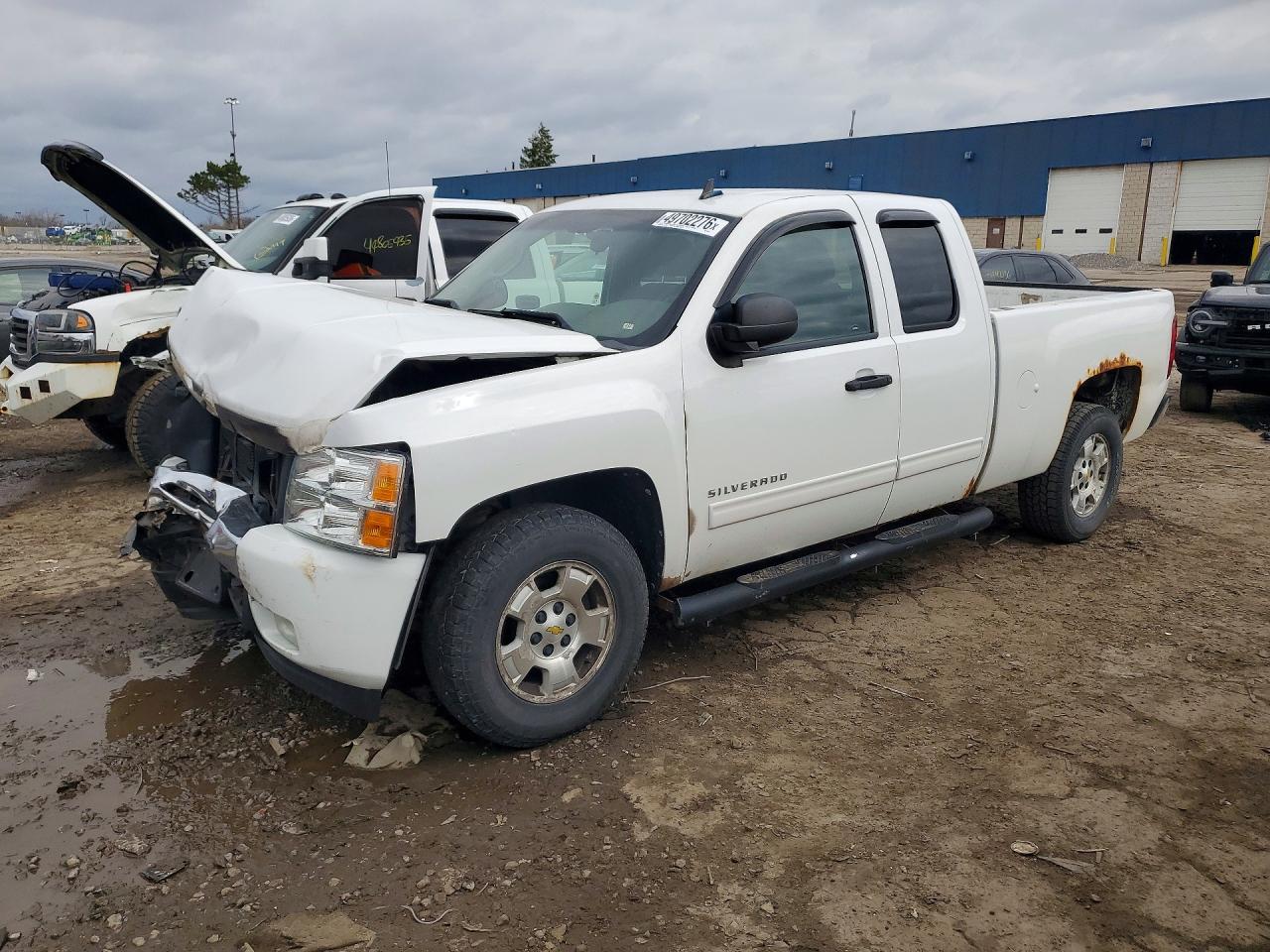 CHEVROLET SILVERADO 2011