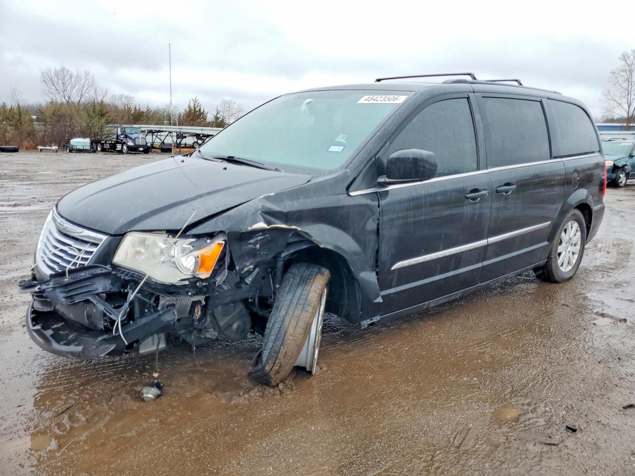 CHRYSLER TOWN & COUNTRY 2014